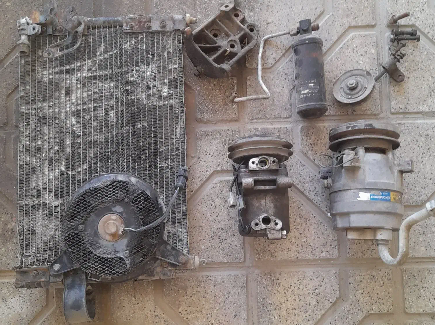 کمپرسور کولر کامل|قطعات یدکی و لوازم جانبی|مشهد, دوست آباد|دیوار