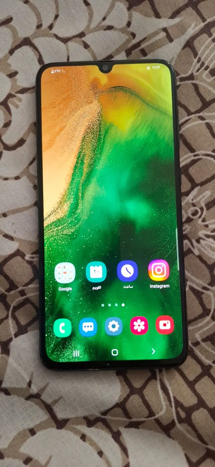 گوشی a70|موبایل|لنجان, |دیوار