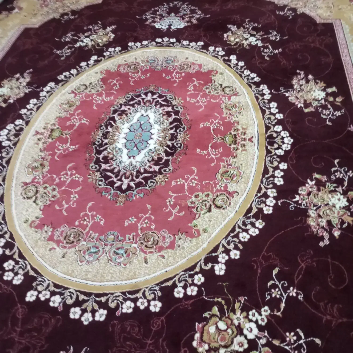 فرش نو|فرش|تربت‌حیدریه, منظر|دیوار