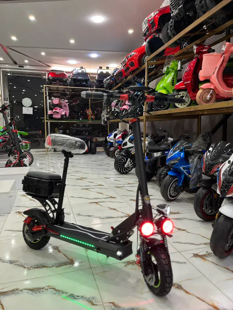 دوچرخه باکس دار اسکوتر مدل برقی|دوچرخه، اسکیت، اسکوتر|یزد, |دیوار