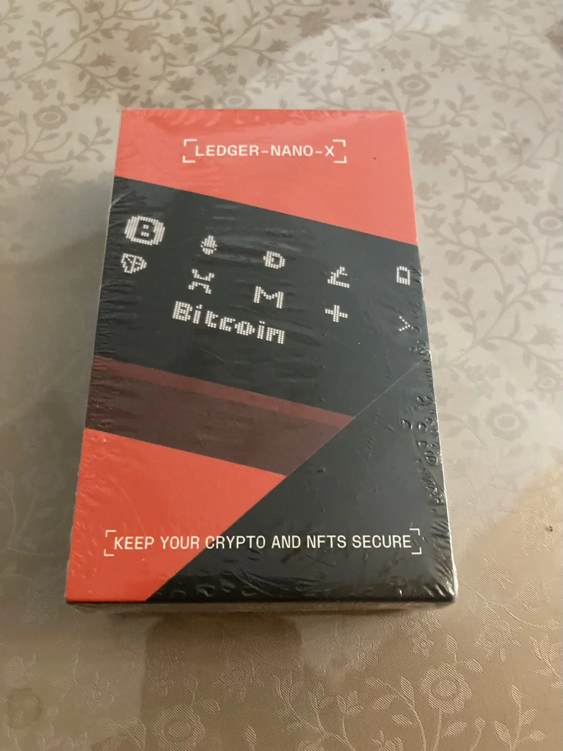 Ledger Nano X|قطعات و لوازم جانبی رایانه|تهران, ارامنه|دیوار