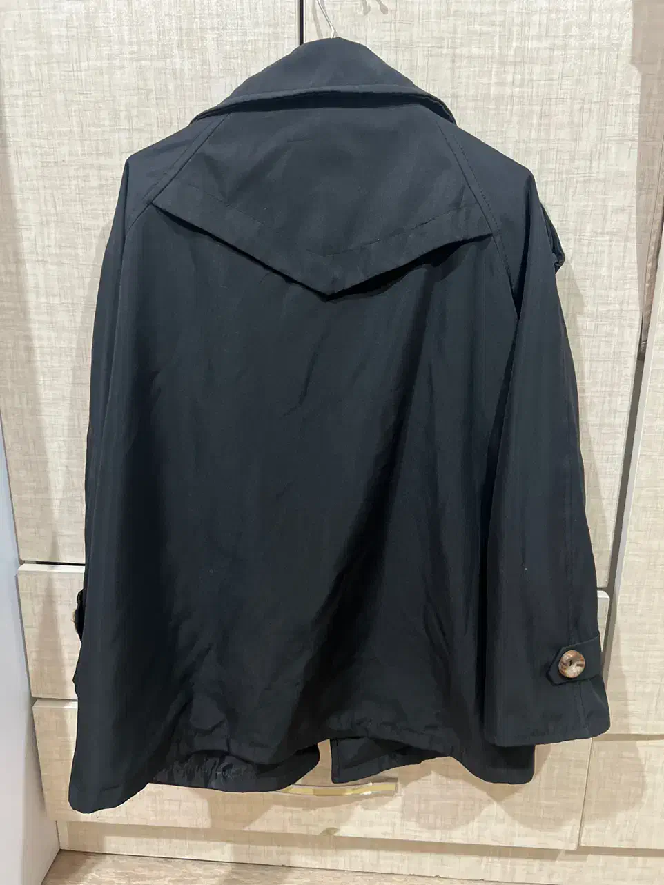 بارانی|لباس|رشت, دیلمان|دیوار