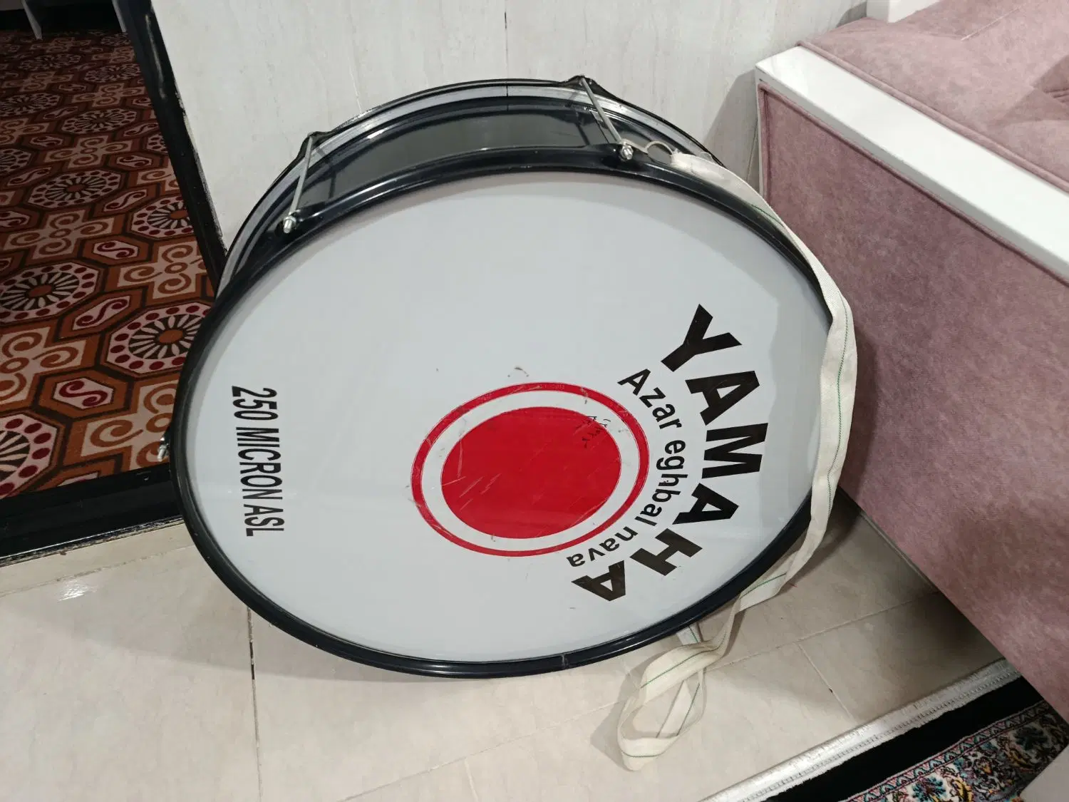 طبل درحدنو|درام و پرکاشن|کرمانشاه, |دیوار