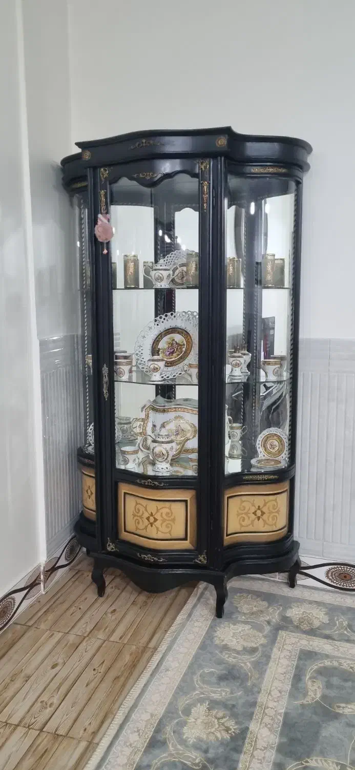 ویترین|بوفه، ویترین، کنسول|باغستان, |دیوار