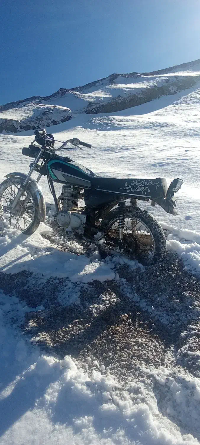 موتور|موتورسیکلت|سده (خراسان جنوبی), |دیوار