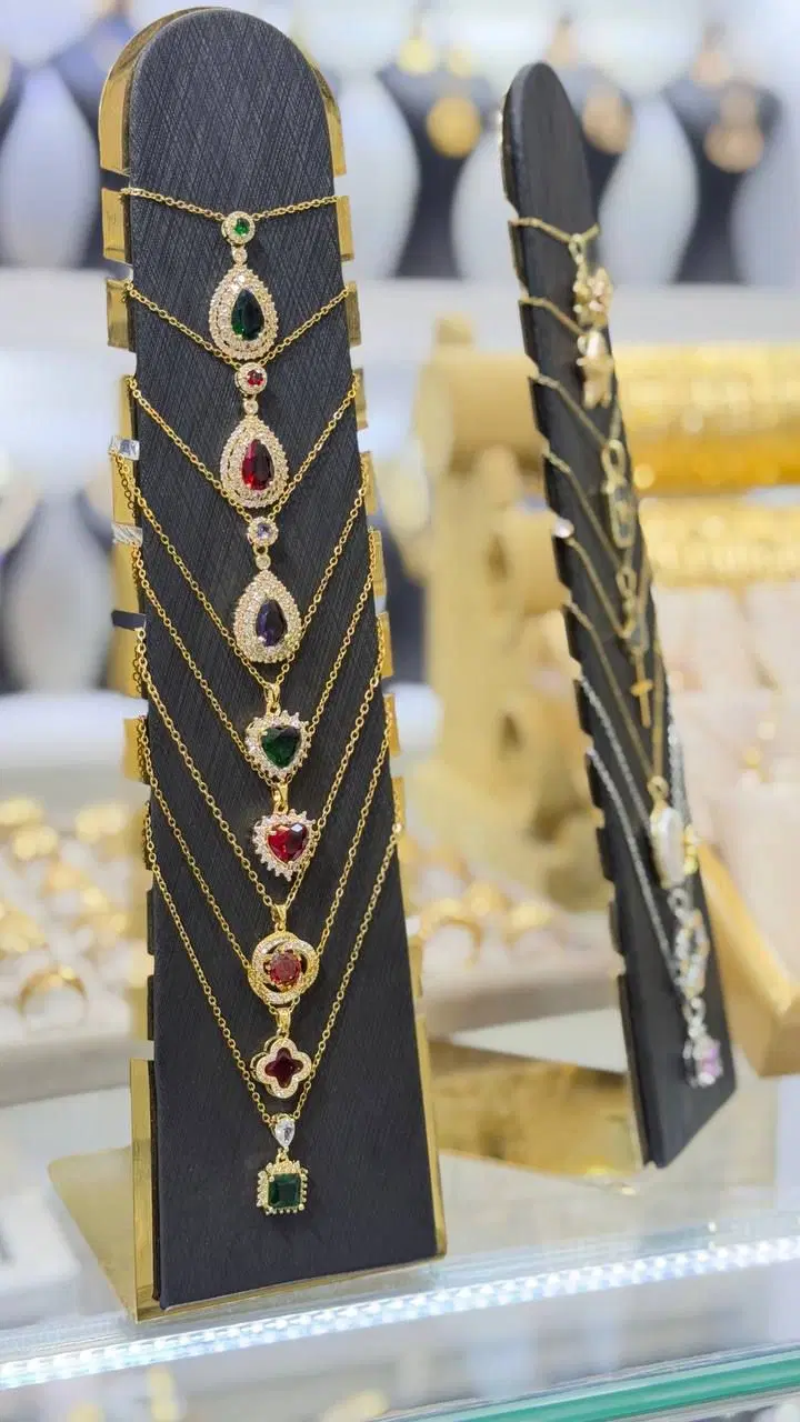 گردنبد|بدلیجات|باوی, |دیوار