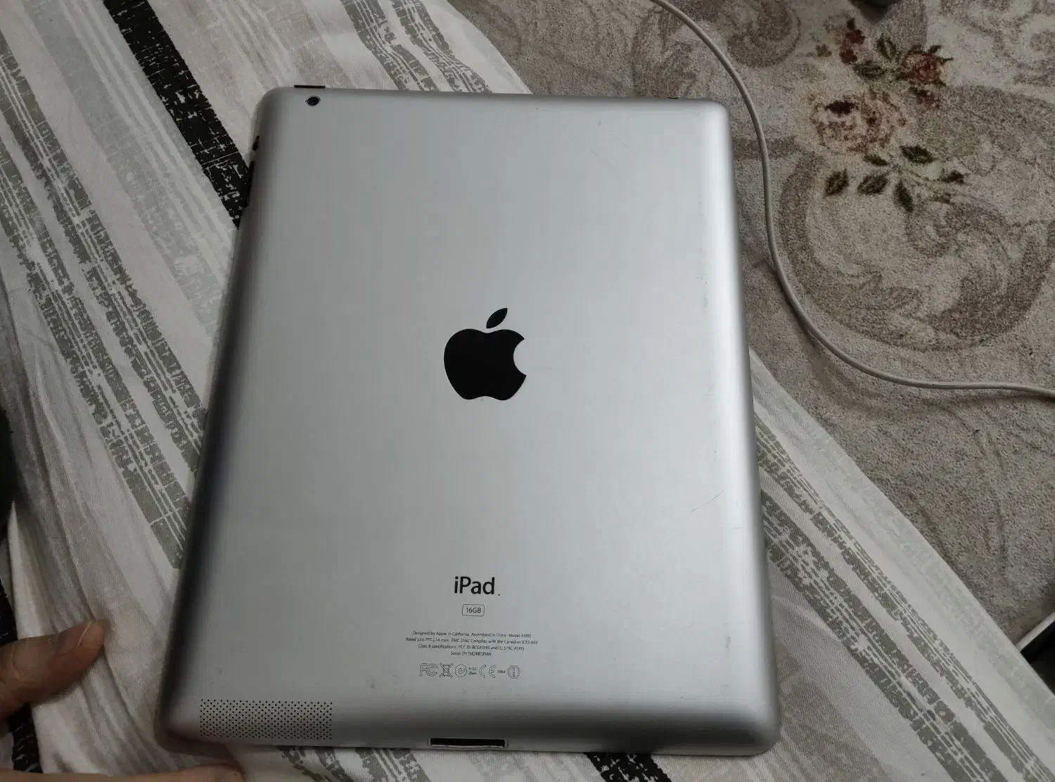 iPad 2 2011 آیپد 2|تبلت|اصفهان, قهجاورستان|دیوار