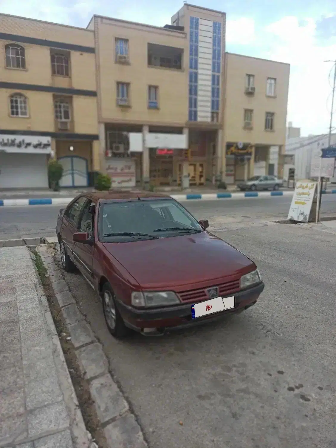 405glxمدل81|خودرو سواری و وانت|بوشهر, |دیوار