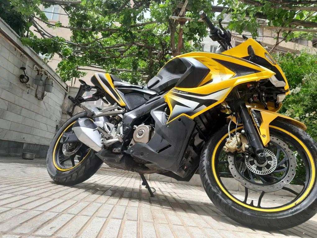 RS200|موتورسیکلت|سبزوار, بیهق شرقی|دیوار