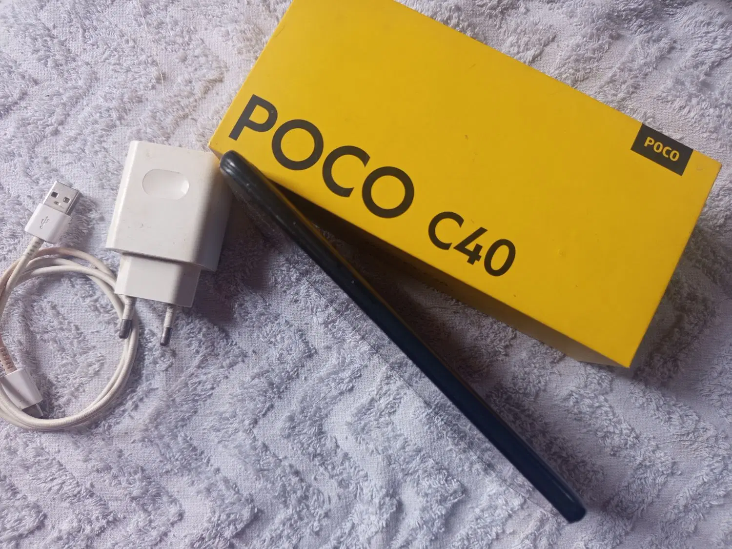 گوشی c40|موبایل|سراوان, |دیوار