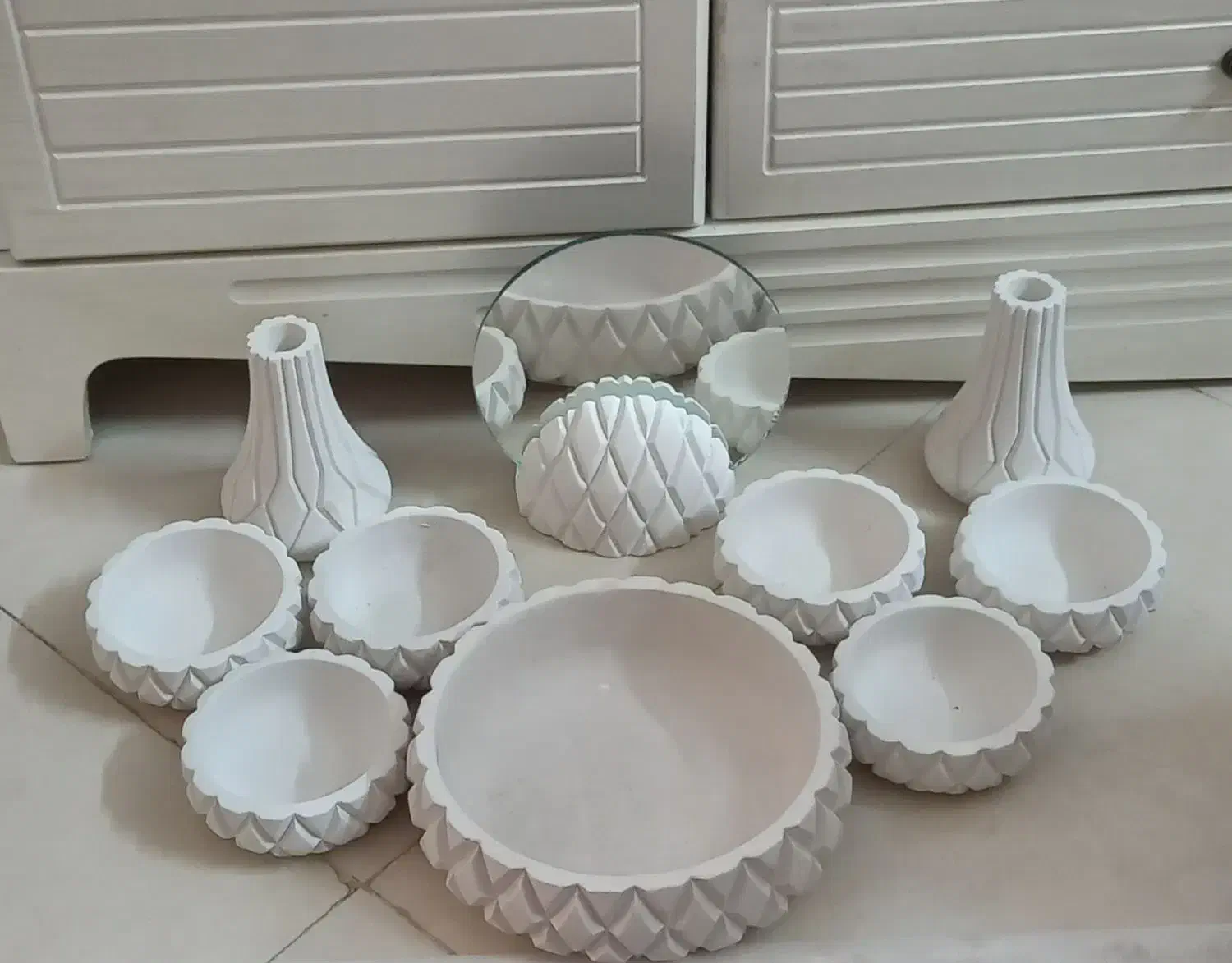 هفت سین گچی سفید رنگ|صنایع دستی و سایر لوازم تزئینی|تهران, مسعودیه|دیوار