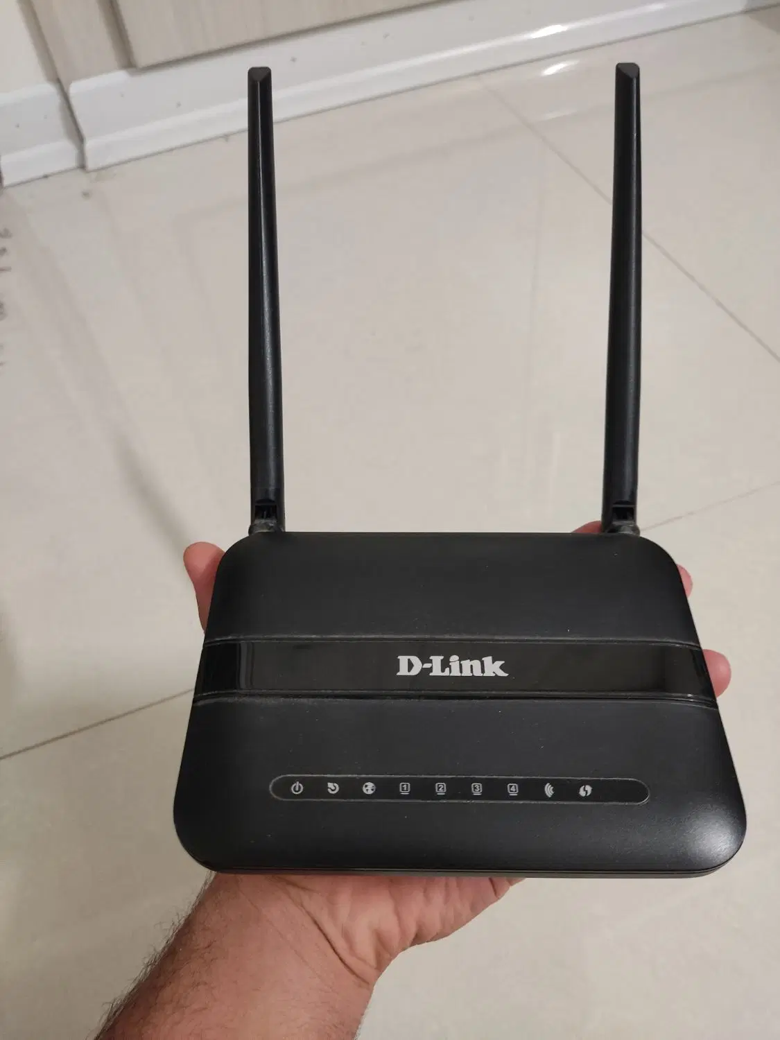 مودم D-Link|مودم و تجهیزات شبکه|اصفهان, سعادتآباد|دیوار