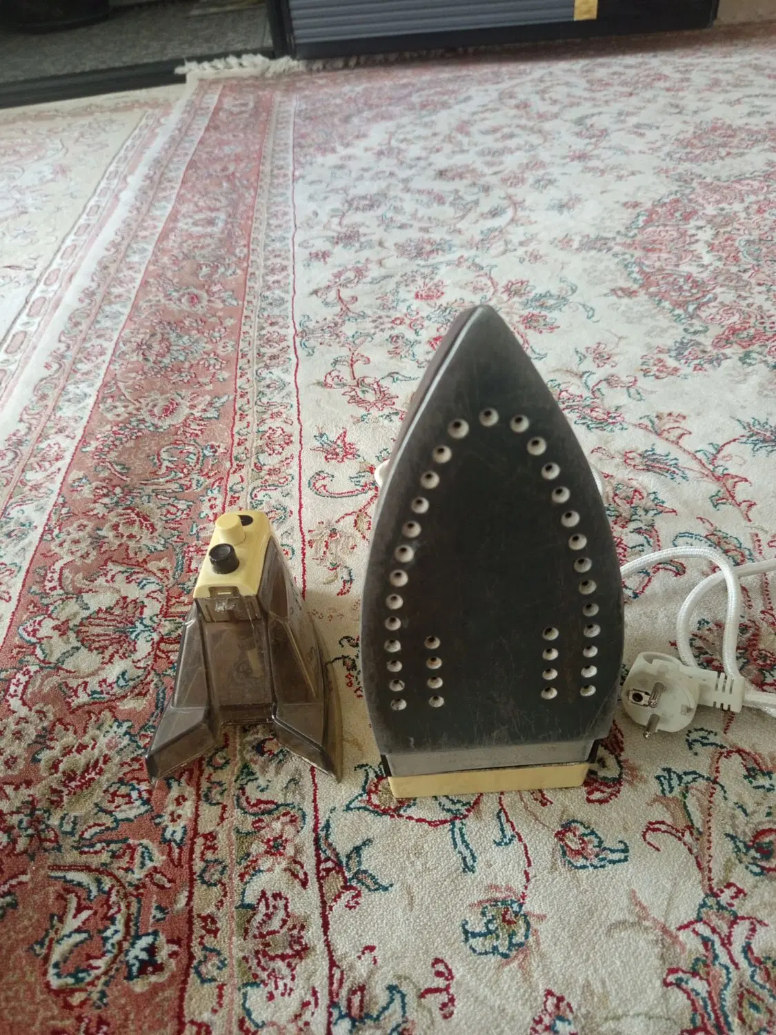 اتو|اتو و لوازم اتو|زنجان, |دیوار