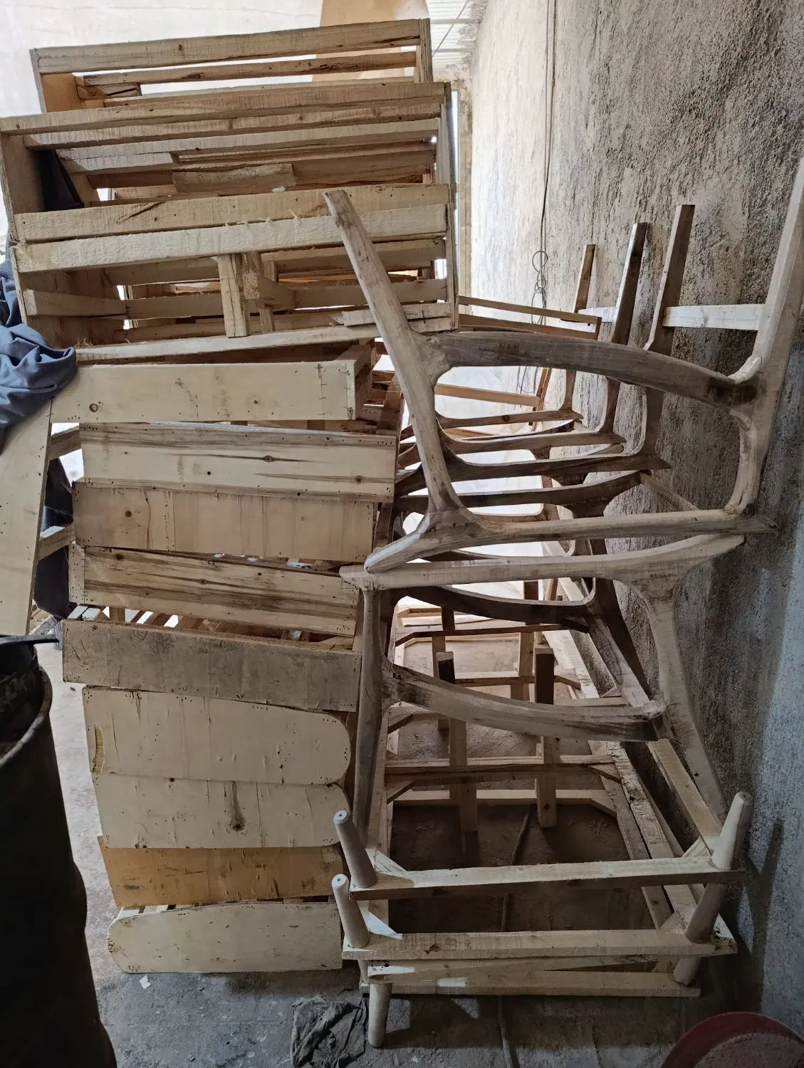 نجار|استخدام صنعتی، فنی، مهندسی|شاندیز, |دیوار