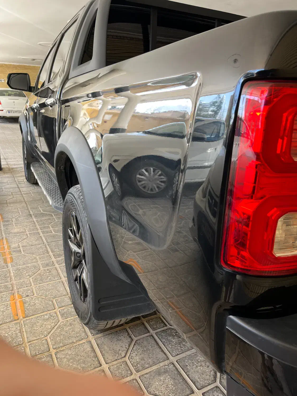 kmc t8  1402|خودرو سواری و وانت|اصفهان, درب کوشک|دیوار