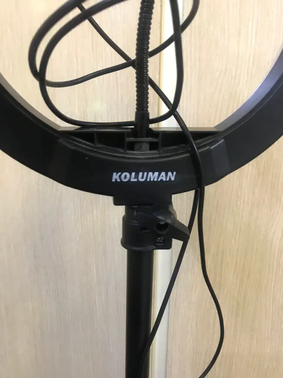 رینگ لایت|ریسه و چراغ تزئینی|قم, سالاریه|دیوار