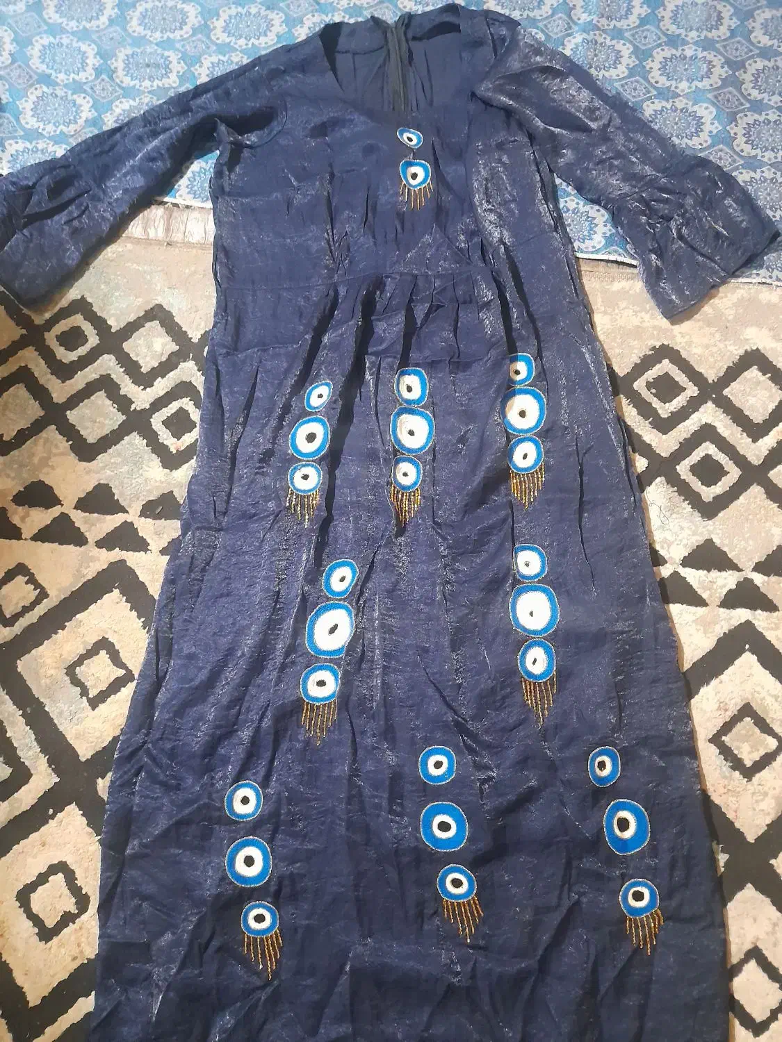 پیراهن|فعالیت داوطلبانه|بندرعباس, |دیوار