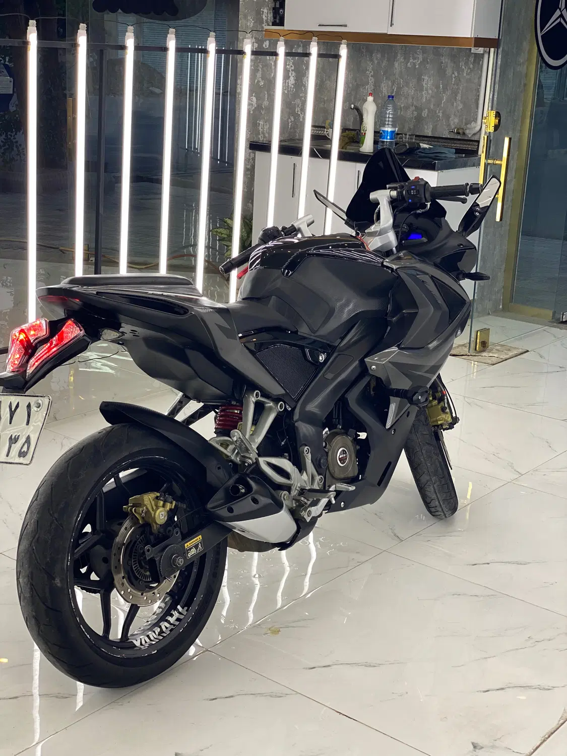 Rs 200 ns 200 2|موتورسیکلت|مشهد, حرم مطهر رضوی|دیوار
