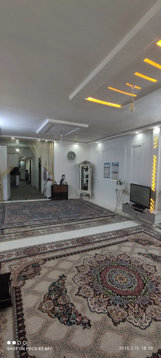 فروش آپارتمان ۱۱۰ متری حاشیه خیابان 20متری|فروش آپارتمان|مشهد, توس (بلوار توس)|دیوار