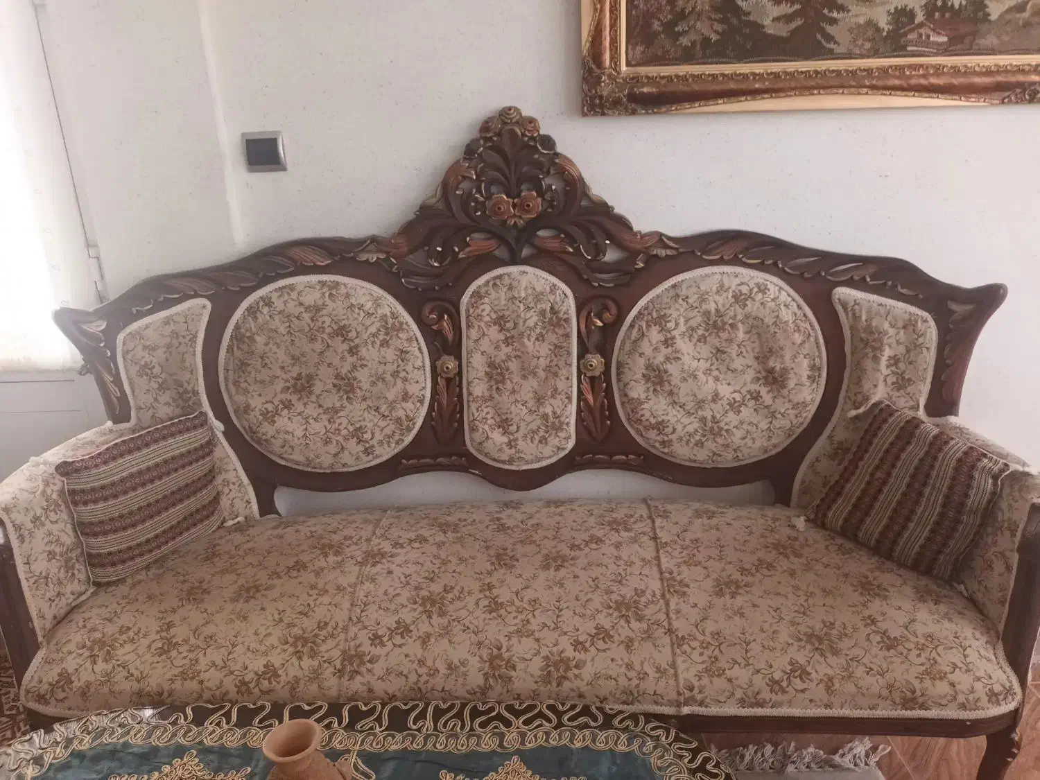 مبل سلطنتی|مبلمان خانگی و میز عسلی|تربت جام, والفجر|دیوار