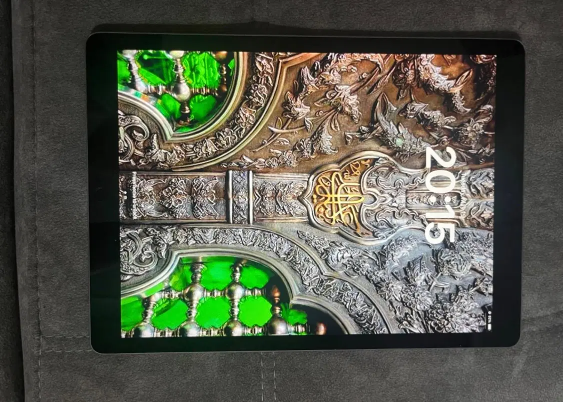 ipad pro|تبلت|فردیس, فردیس|دیوار