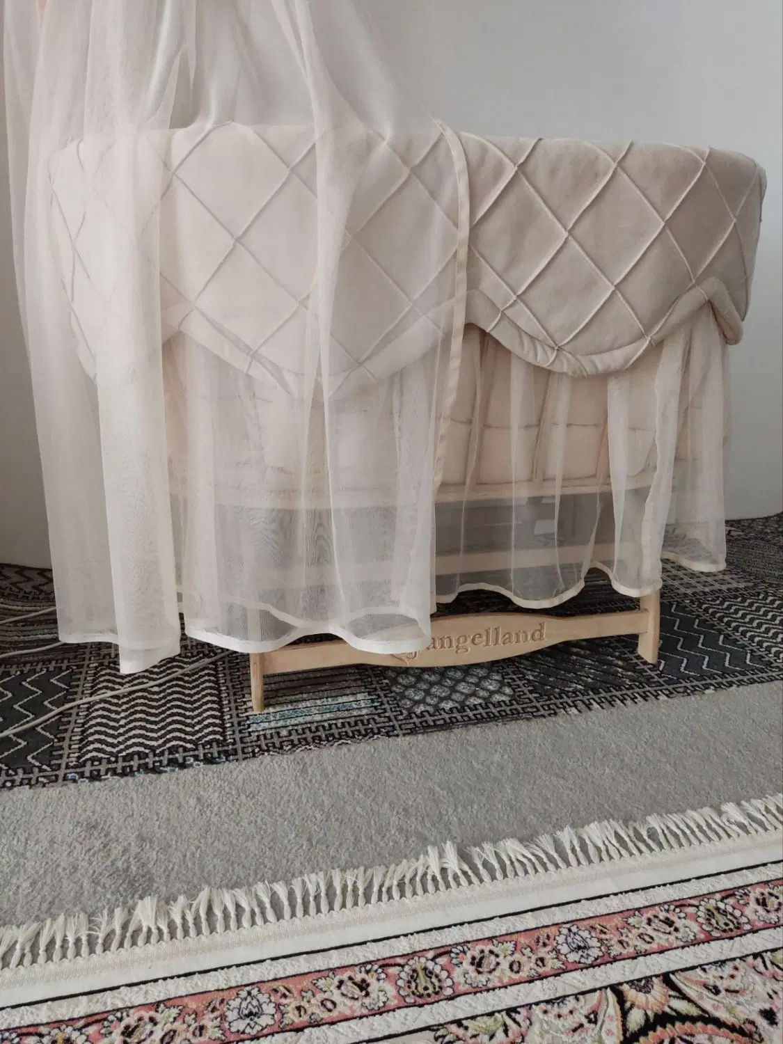 گهواره|اسباب و اثاث بچه|صفادشت, |دیوار