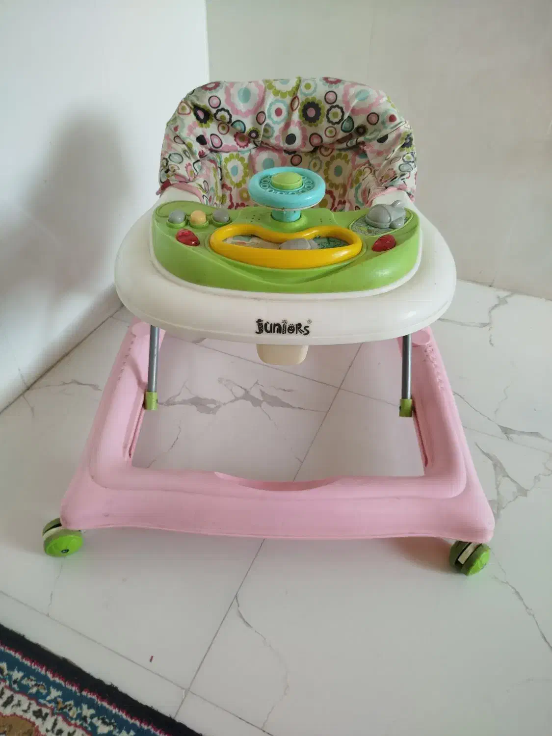 روروک|کالسکه و لوازم جانبی|چغادک, |دیوار