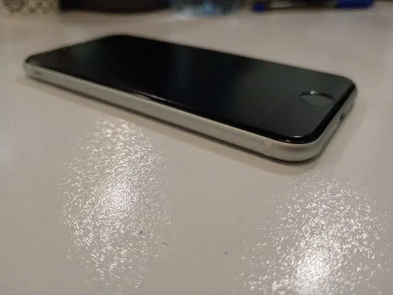 آیفون SE 2020|موبایل|تهران, ونک|دیوار