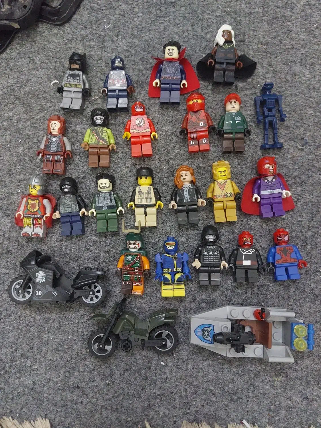 تعدادی لگو|اسباب‌‌بازی|شیراز, شهرک ولیعصر|دیوار