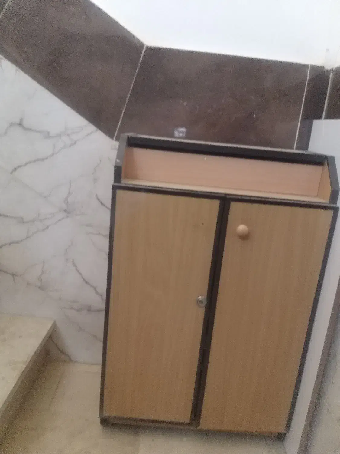 جاکفشی|جاکفشی، کمد، دراور|بروجرد, |دیوار