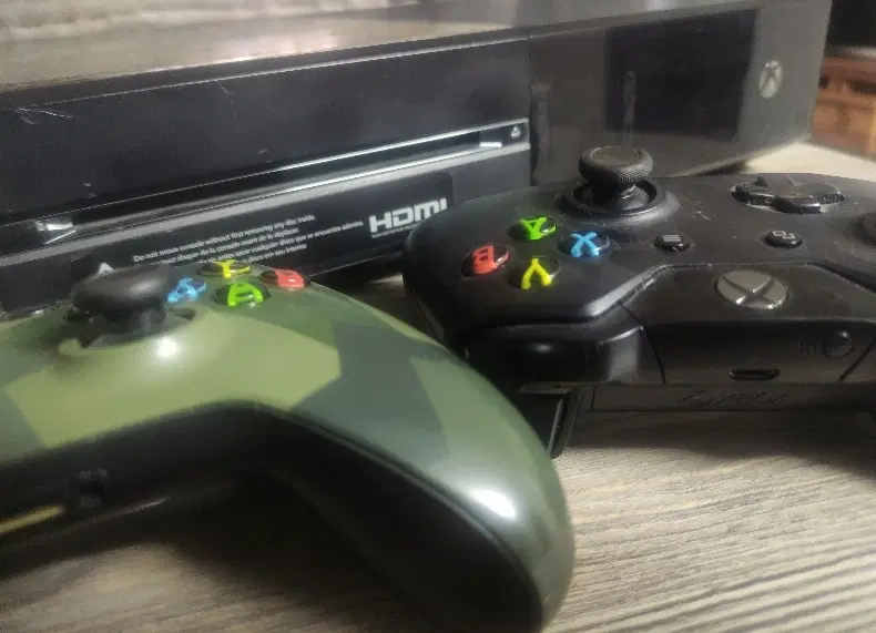 Xbox one 500G|کنسول، بازی ویدئویی و آنلاین|اصفهان, برازنده|دیوار