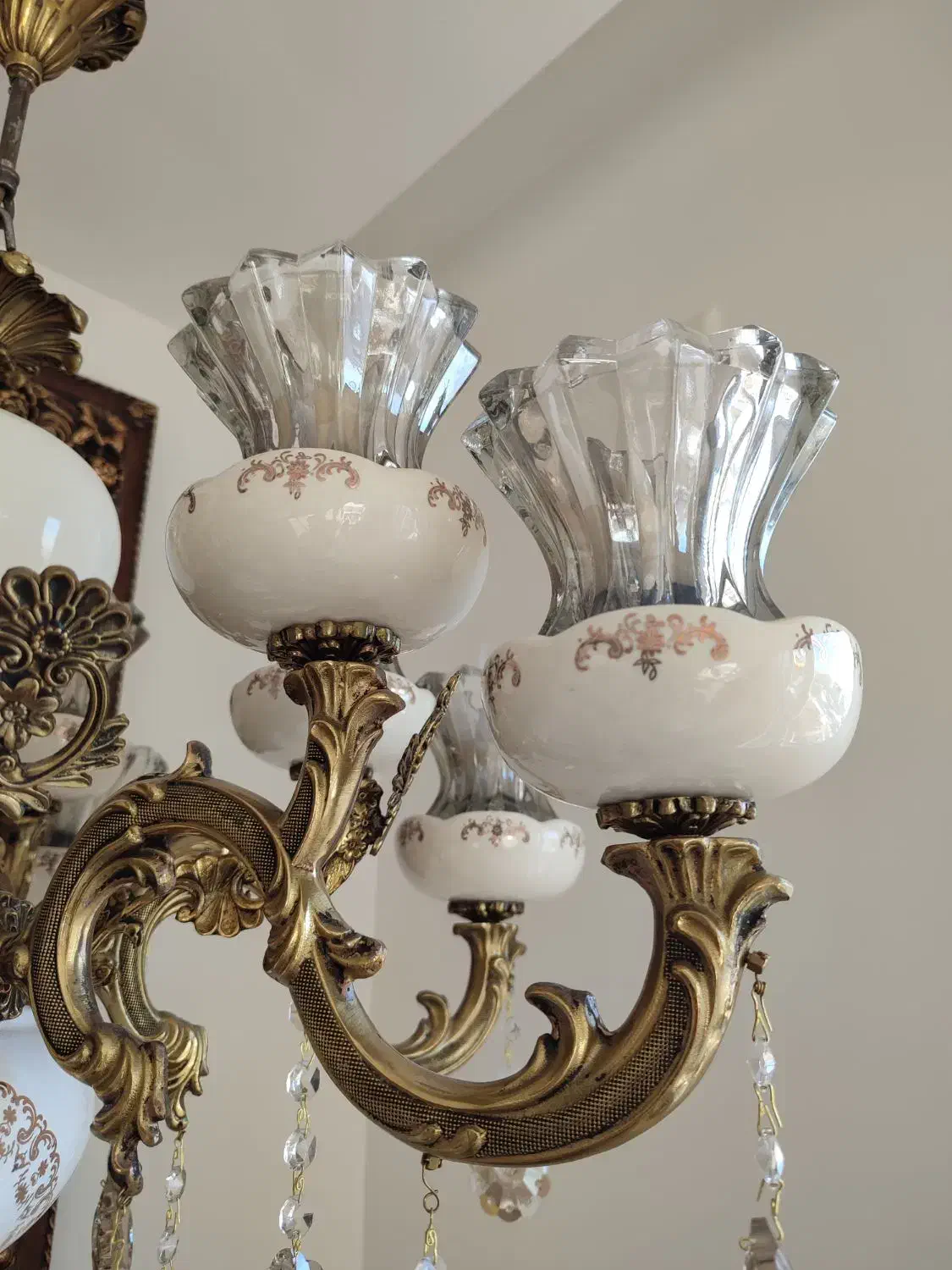 لوستر|لوستر و چراغ آویز|همدان, |دیوار