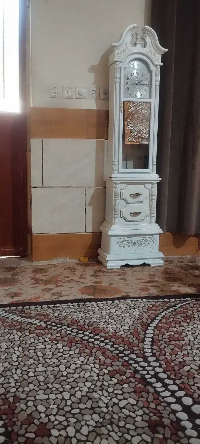 ساعت|کلکسیون و سرگرمی|اهواز, منبع اب|دیوار