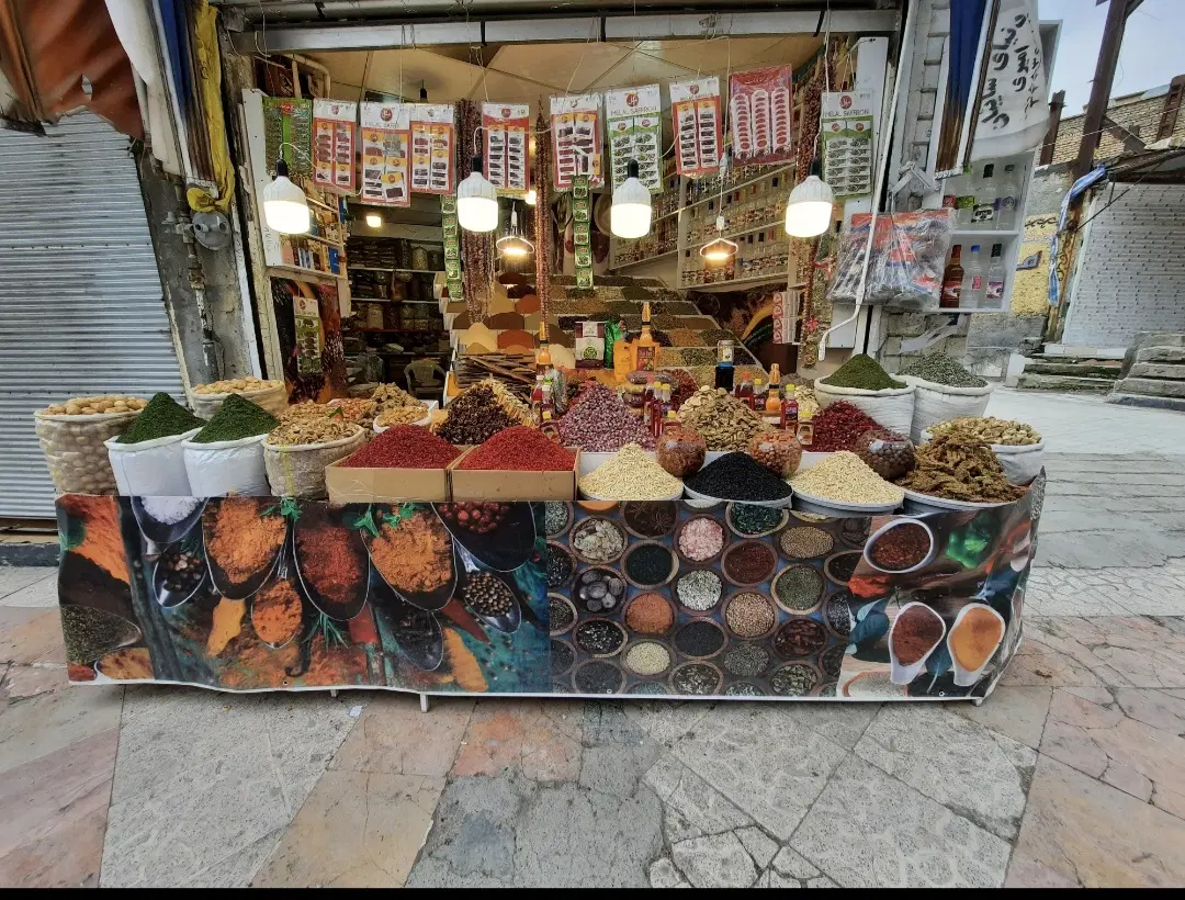 عطاری|استخدام خدمات فروشگاه و رستوران|کرمانشاه, |دیوار