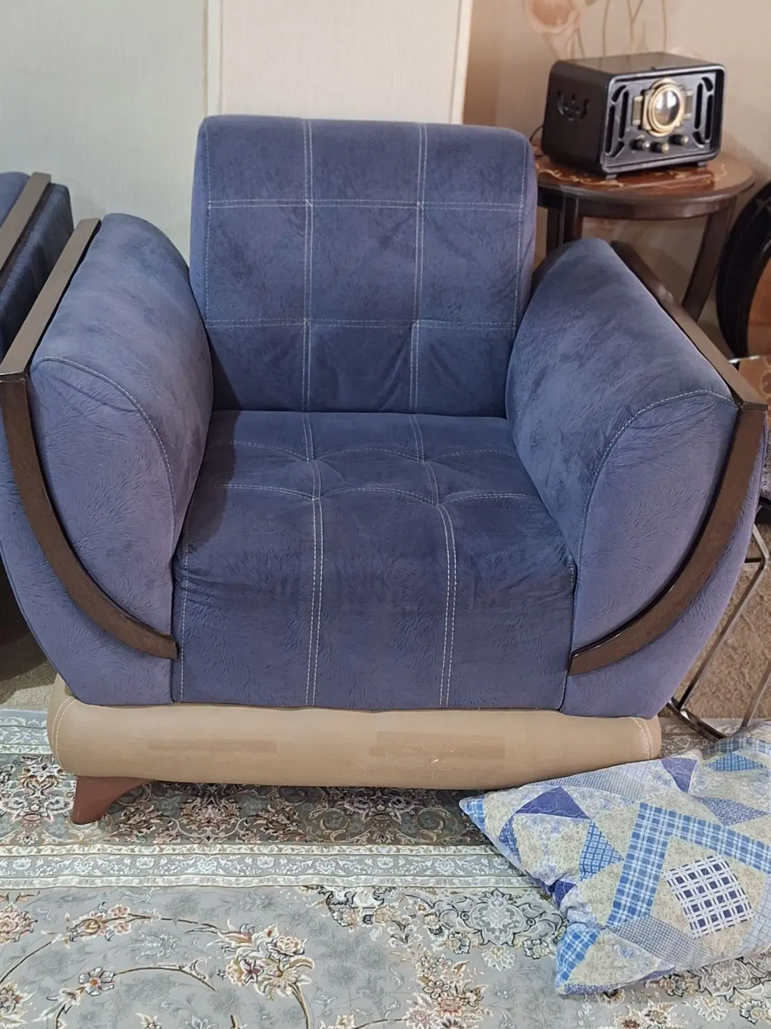 مبل|مبلمان خانگی و میز عسلی|کرج, شهرک جهان‌نما|دیوار