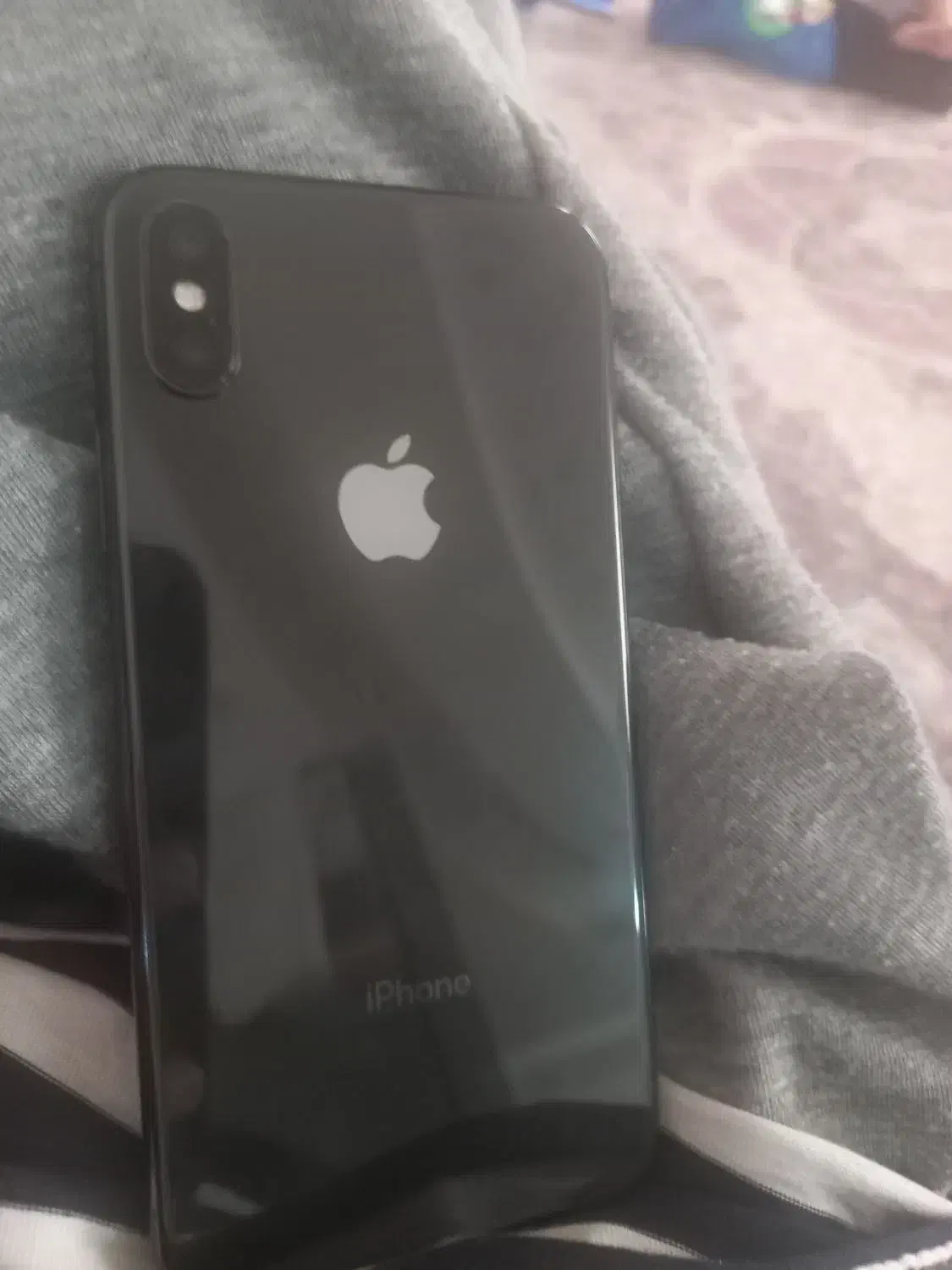 ایفون X m|موبایل|اندیشه, اندیشه فاز ۱|دیوار