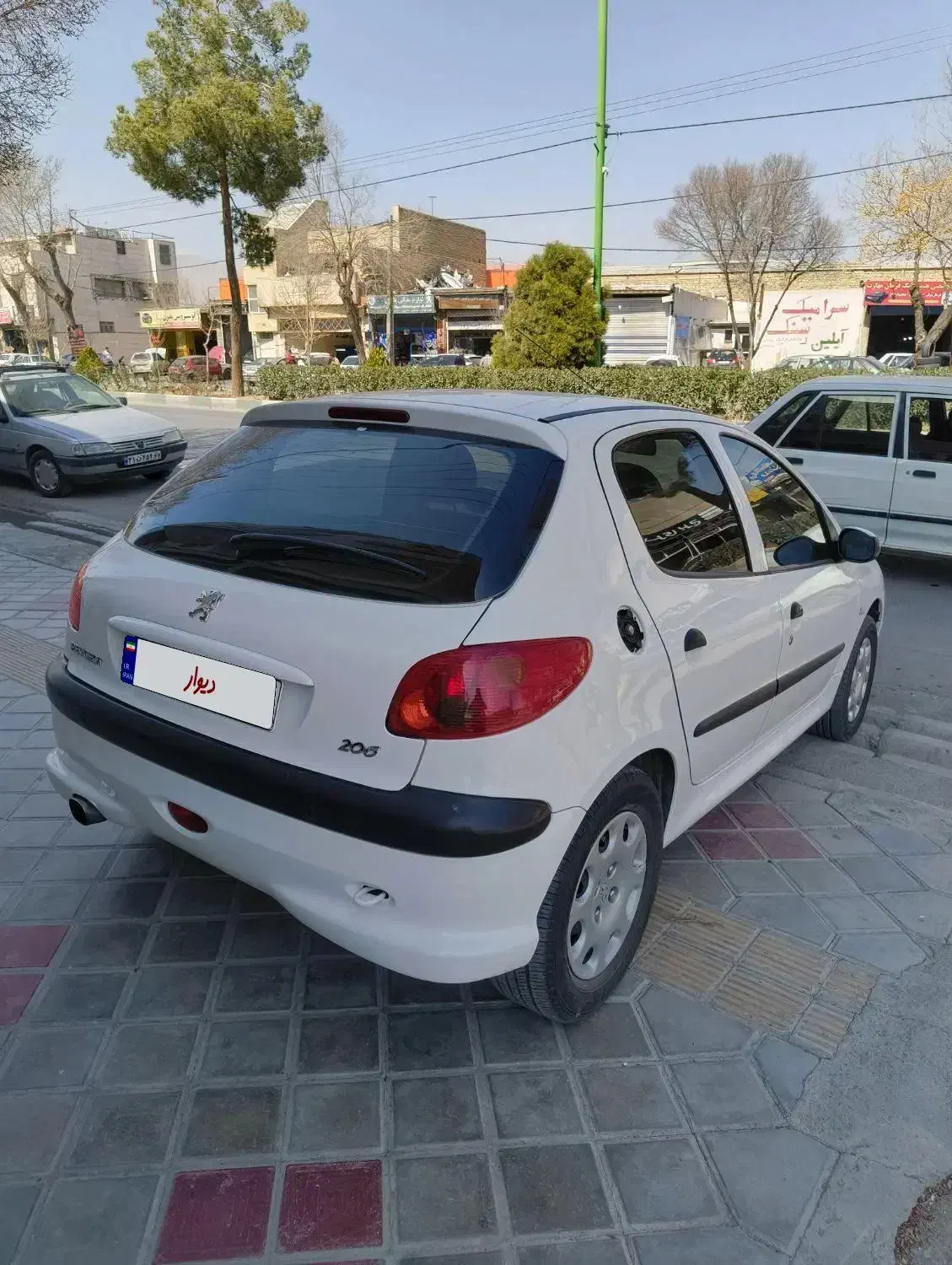 206 تیپ 2|خودرو سواری و وانت|خمینی‌شهر, |دیوار