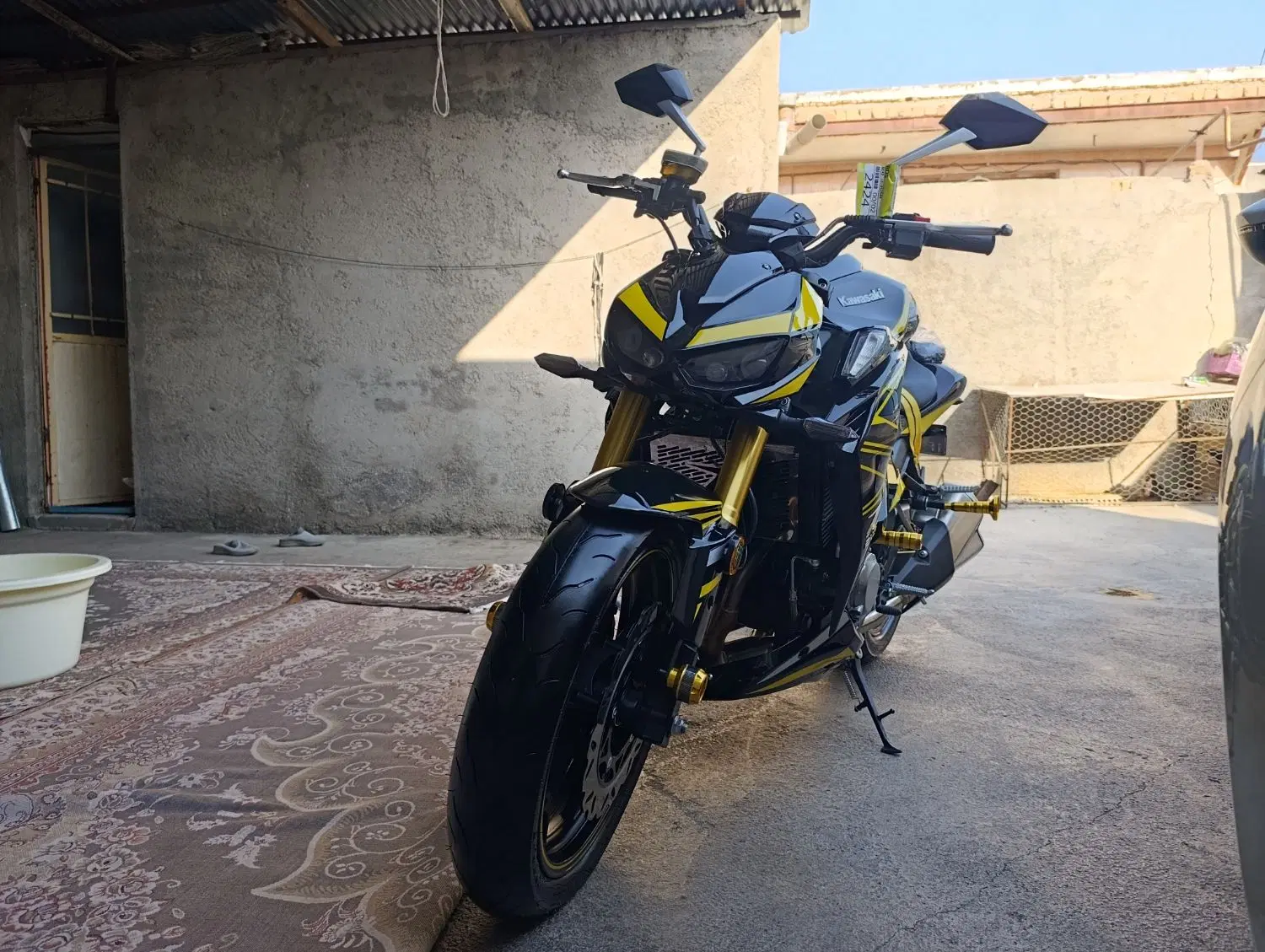 z1000|موتورسیکلت|دورود, |دیوار