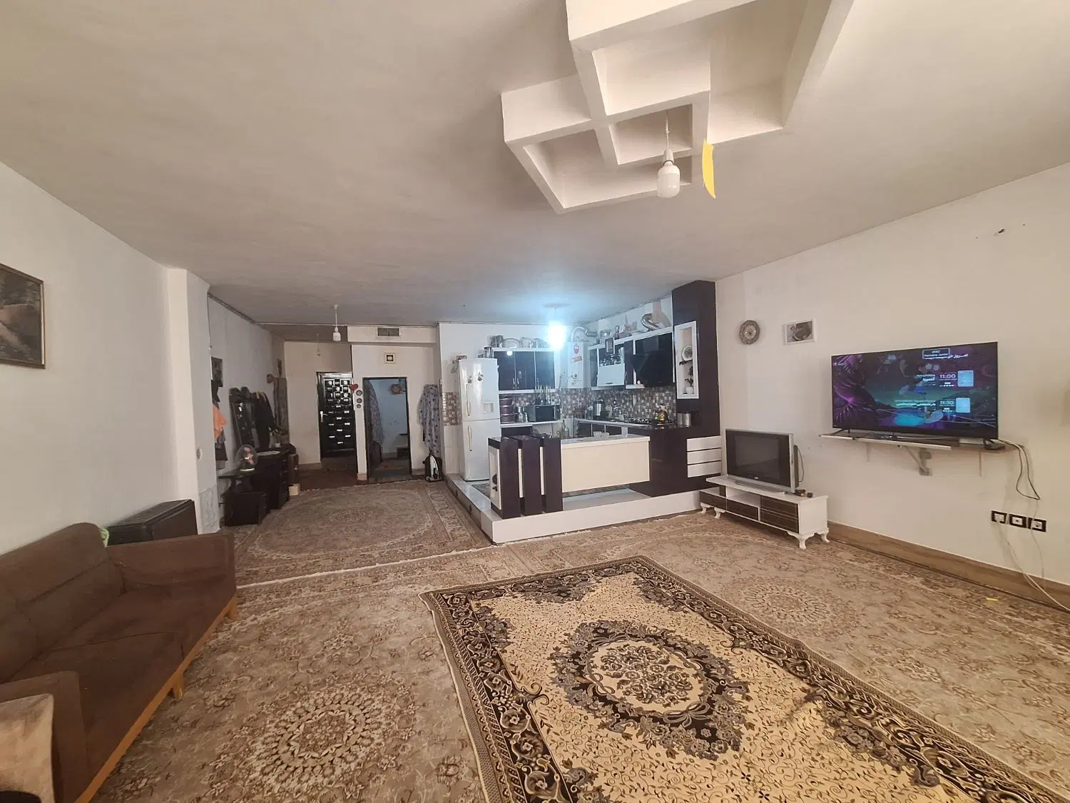 واحد آپارتمان ۸۵ متری چناران خیابان ۲۲ بهمن|فروش آپارتمان|چناران, |دیوار