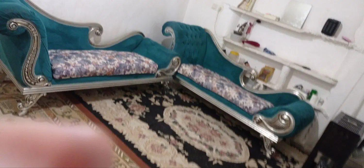 مبل|مبلمان خانگی و میز عسلی|بومهن, |دیوار