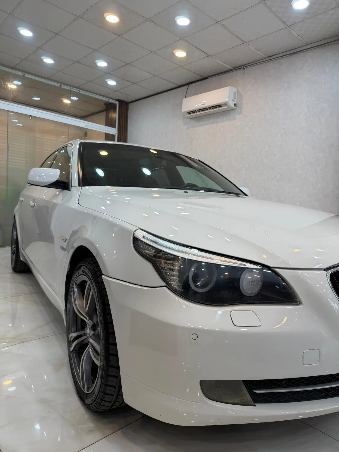 bmw 530xi|خودرو سواری و وانت|تهران, ولنجک|دیوار
