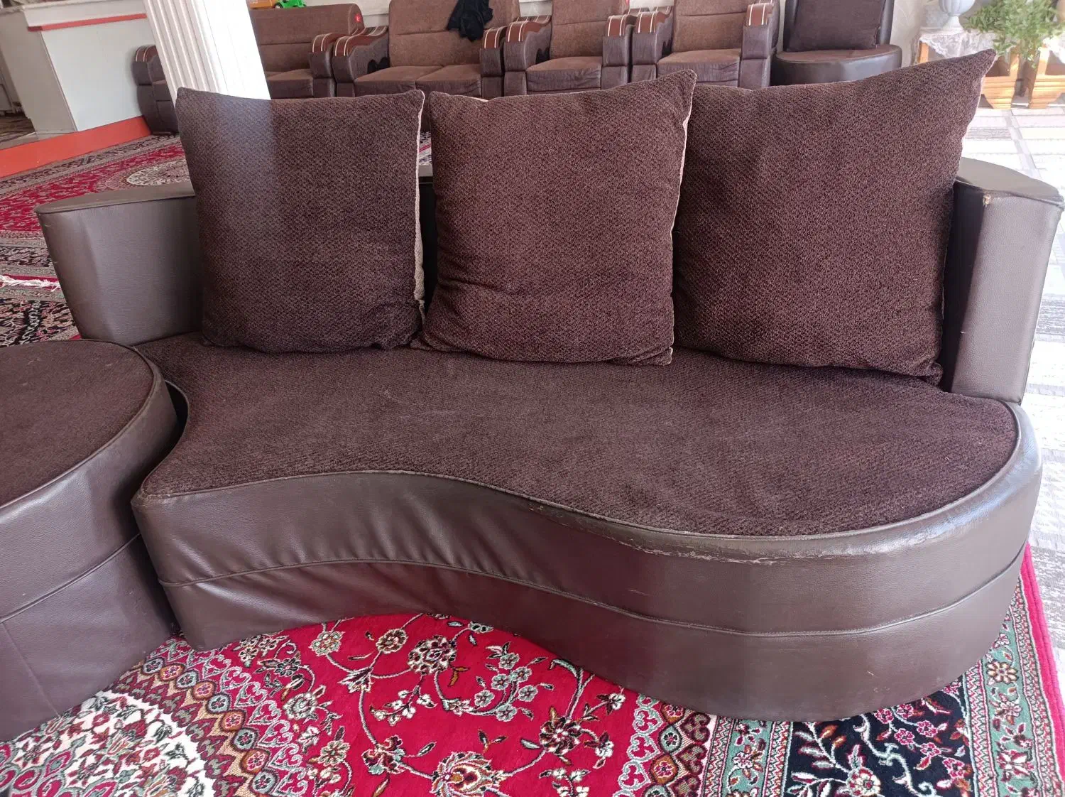 مبل|مبلمان خانگی و میز عسلی|چگنی, |دیوار