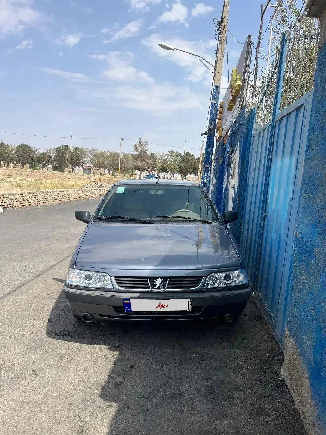 405slx|خودرو سواری و وانت|کاشان, کارگر|دیوار