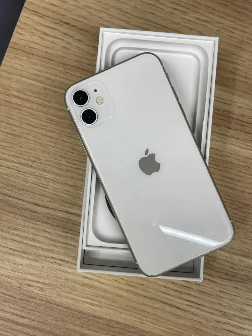 iphone 11|موبایل|خمام, |دیوار