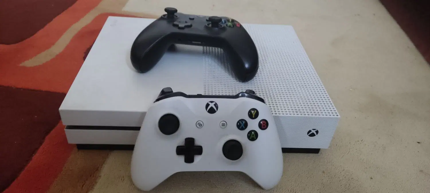 Xbox one s|کنسول، بازی ویدئویی و آنلاین|اصفهان, احمدآباد|دیوار