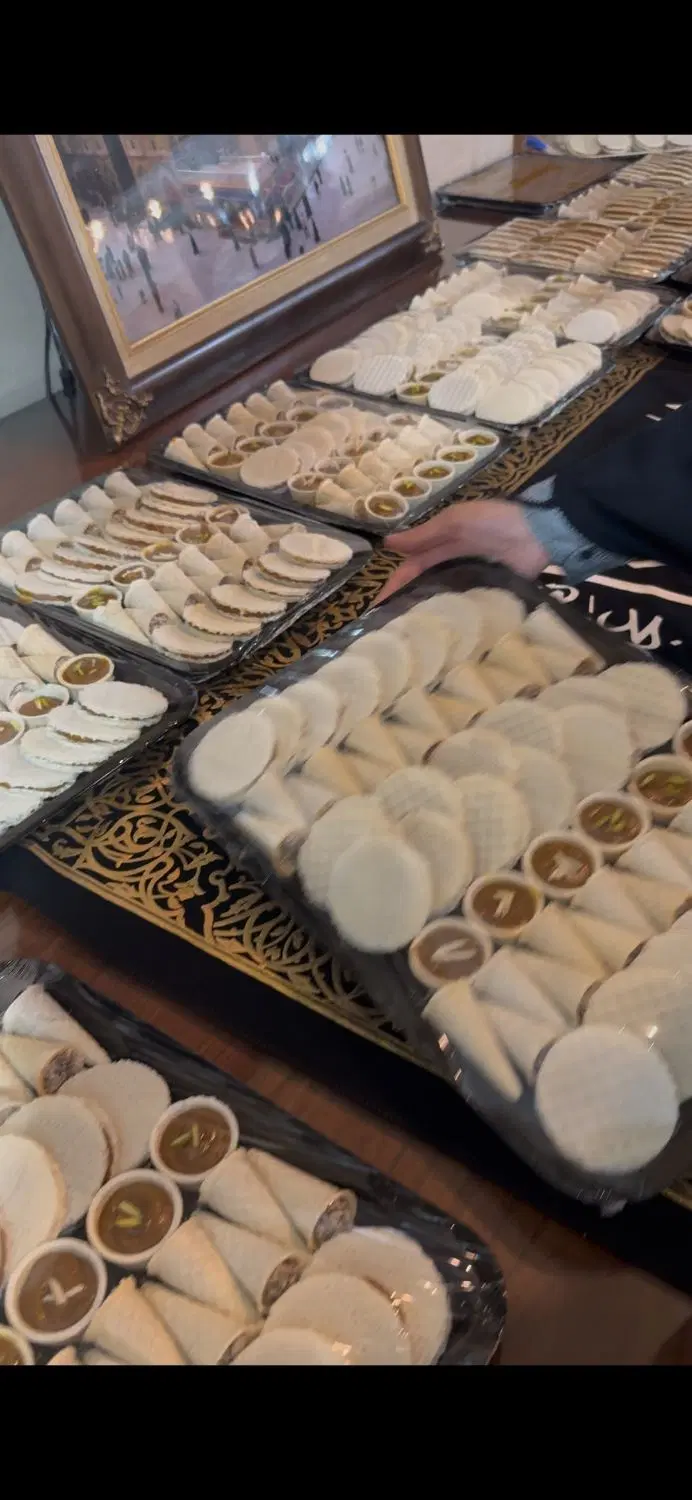حلوا|خوردنی و آشامیدنی|قم, عمار یاسر|دیوار