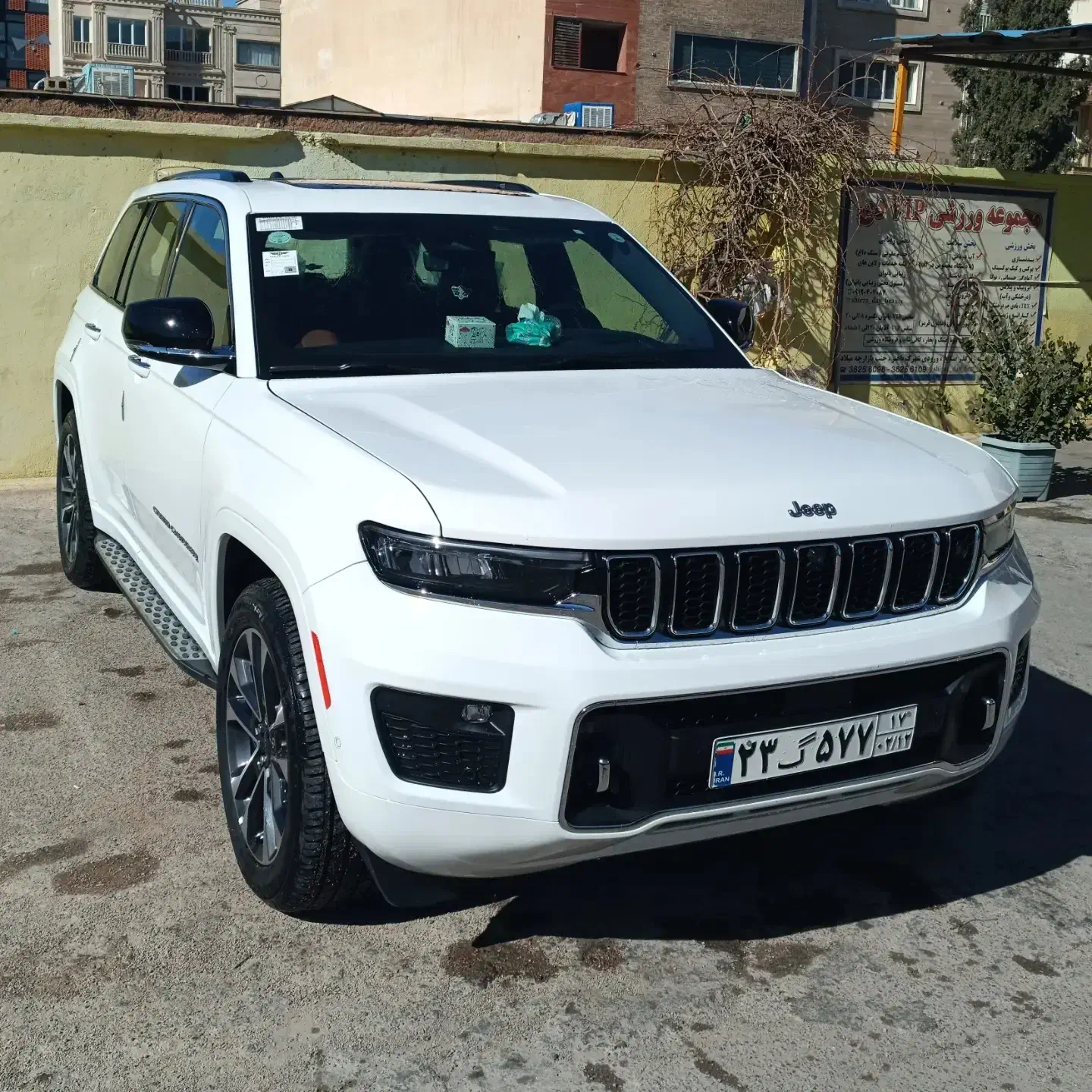 نیازمند کارگر کارواش|استخدام سرایداری و نظافت|شیراز, صنایع الکترونیک|دیوار