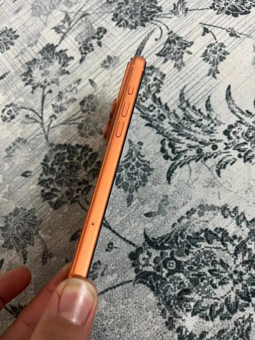 آیفون 17 پرومکس اپل|موبایل|پرند, فاز ۶|دیوار