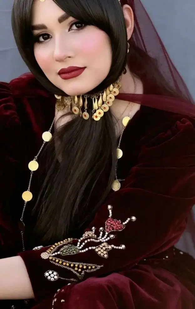 میکاپ vip|خدمات زیبایی و سلامت|یاسوج, |دیوار