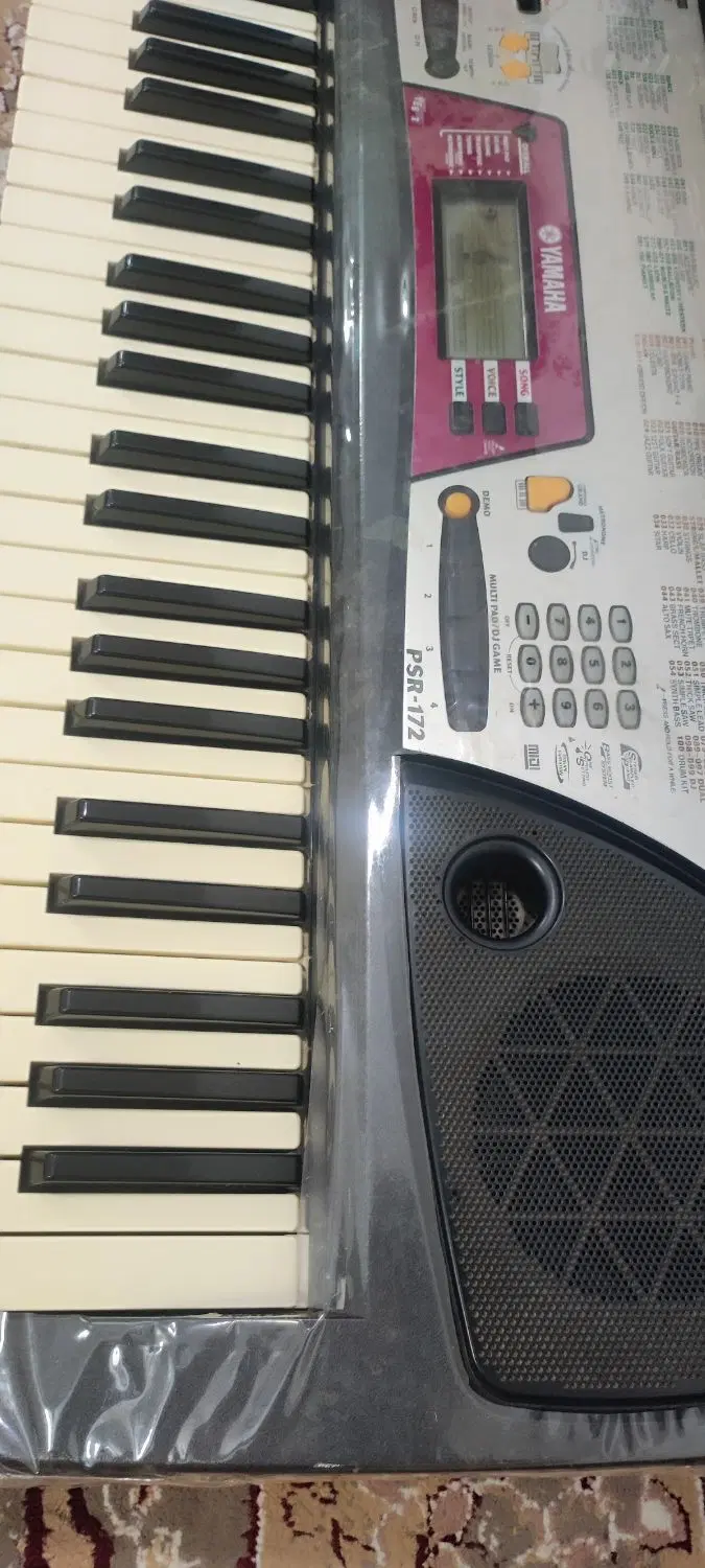 ارگ YAMAHA|پیانو، کیبورد، آکاردئون|نوکنده, |دیوار